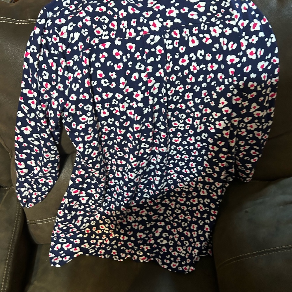 Button Down Nwt - image 7